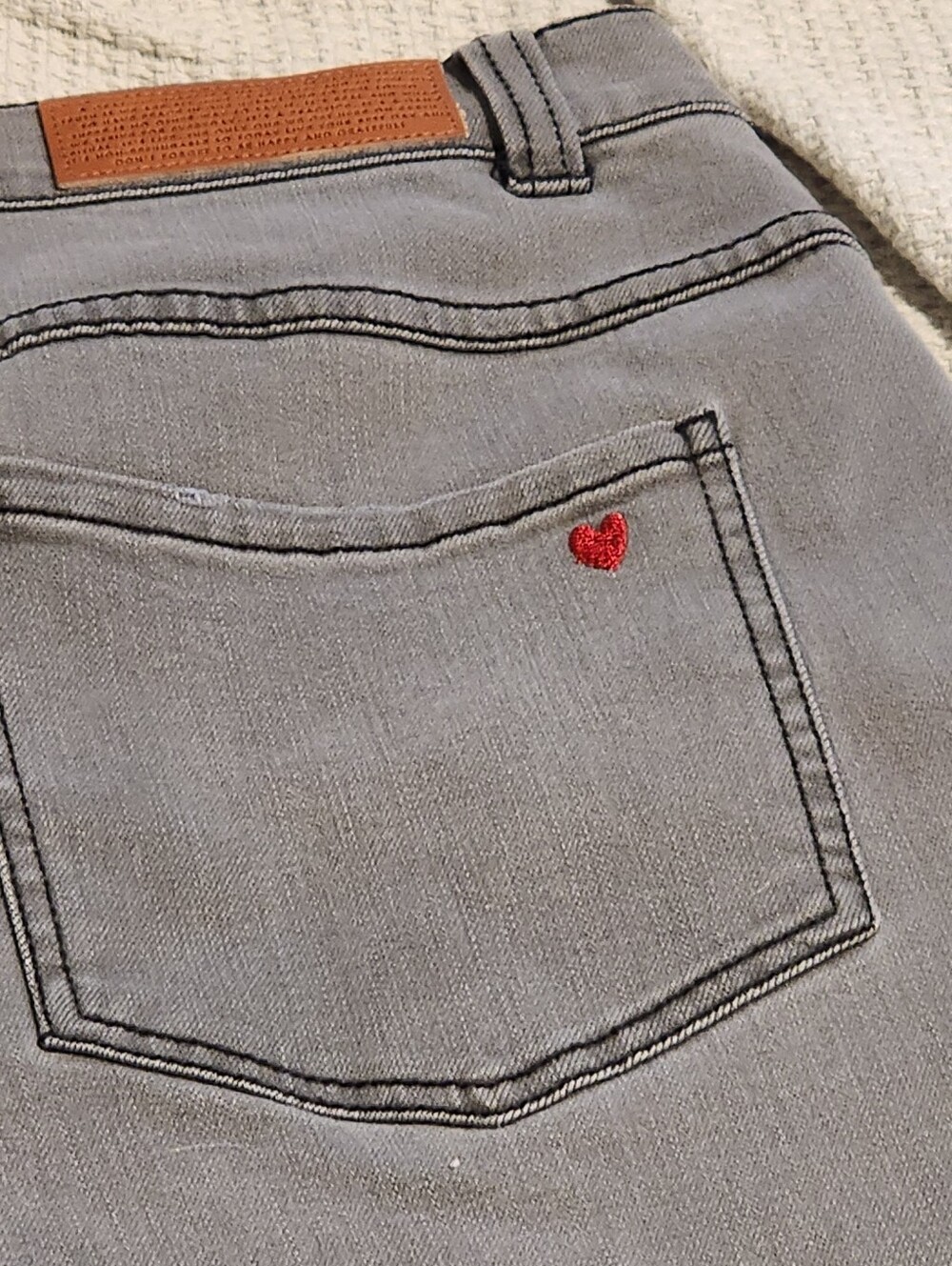 Size 14 Repreve Grey Jeans - Picture 12 of 15
